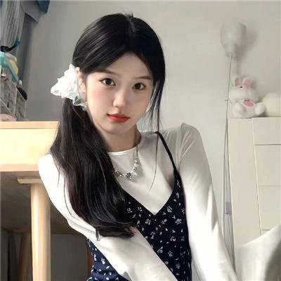 镜中影